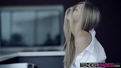 Tracy Adams - عادات بد عکسهای سکس کردی